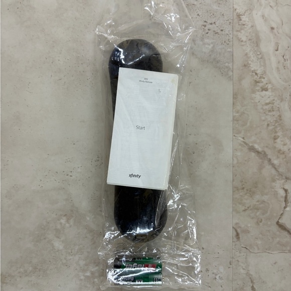 Xfinity XR2 TV Remote - Picture 3 of 3